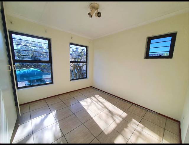 2 BEDROOM APARTMENT FOR SALE IN PAROW NORTH